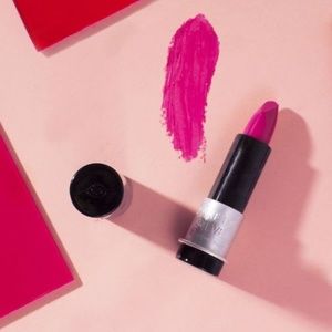 Make Up For Ever Artist Rouge Light in L204